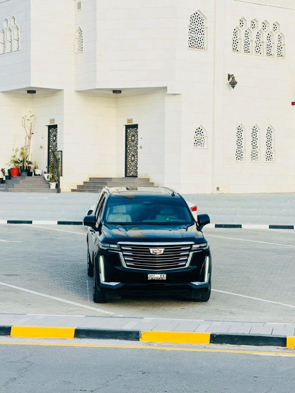 كاديلاك اسكاليد 2023 نظيفه جداً