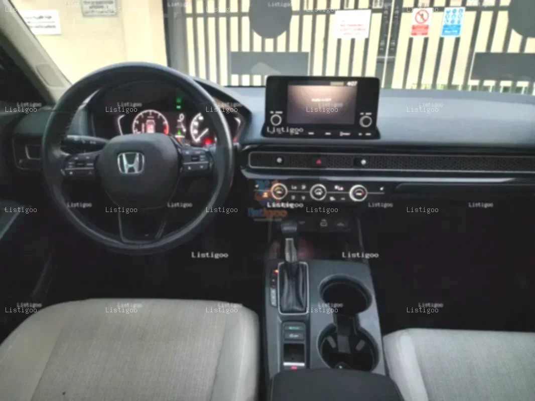 Honda Civic LXi 2022